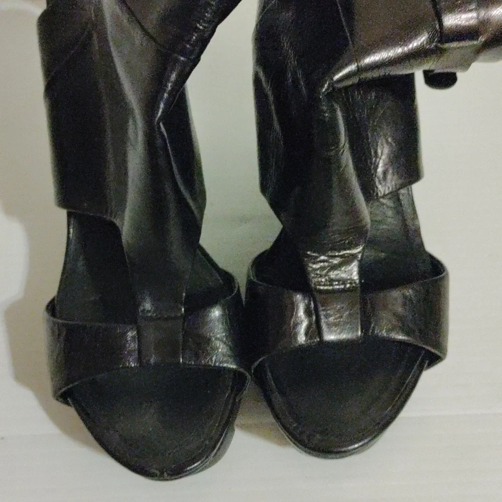 Camilla Skovgaard Platform Sandal size 39